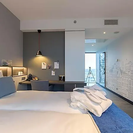 Postillion Hotel