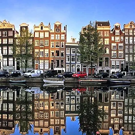 Postillion Hotel 4*