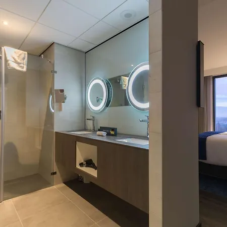 Postillion 4* אמסטרדם