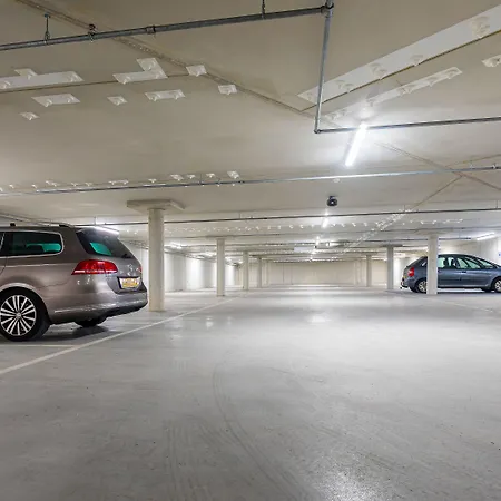 Postillion 4* אמסטרדם