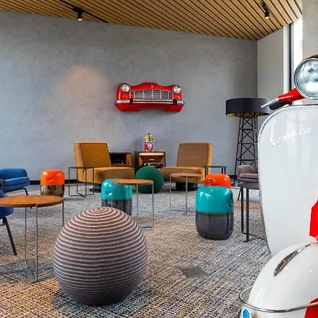 מלון Postillion 4*